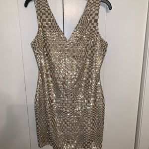 Chelsea & Violet fitted semi-formal dress